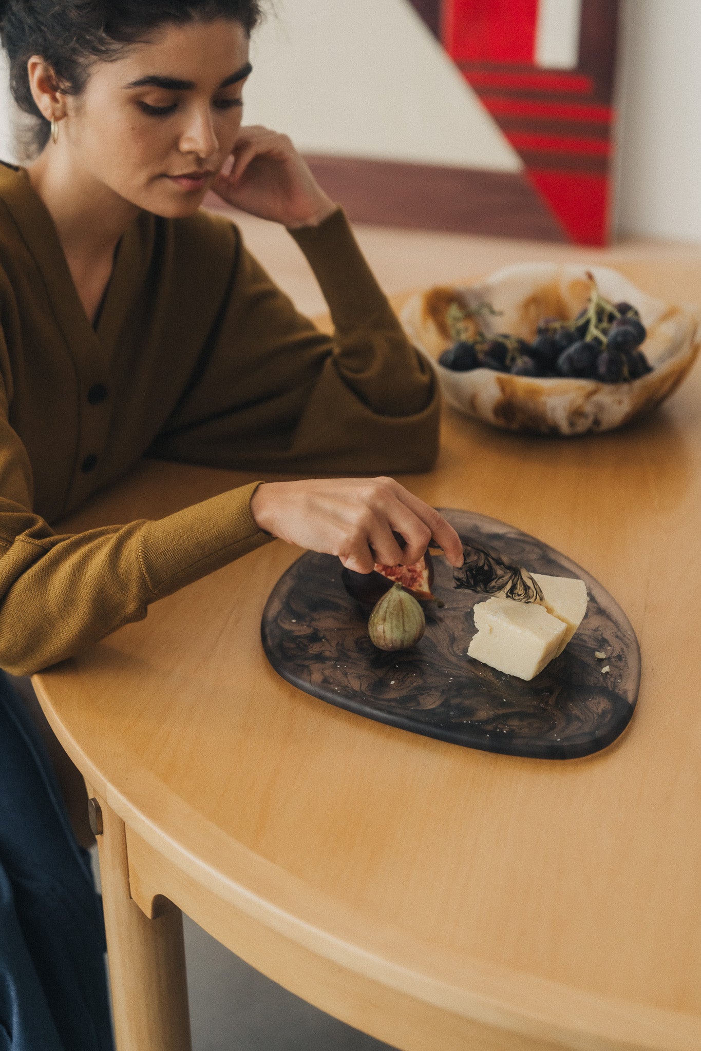 Flow Resin Cheese Platter | Smoke - - - Saardé - Saardé.