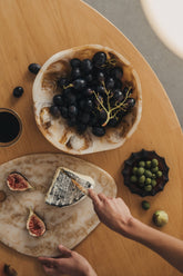 Flow Resin Cheese Platter | Iced Coffee - - - Saardé - Saardé.
