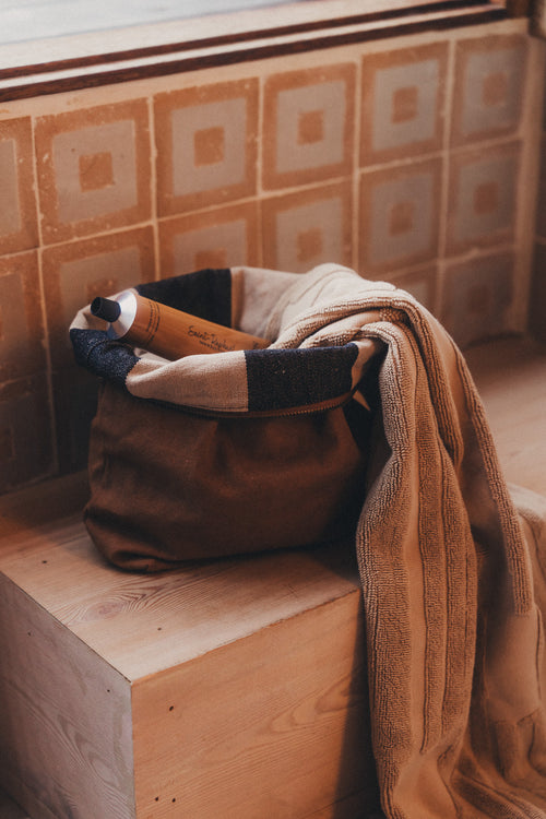 Journey Makeup Canvas Bag | Cinnamon - - - Saardé - Saardé.