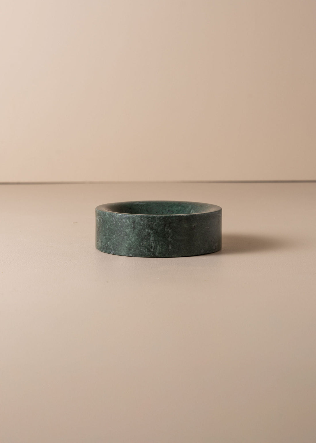 Opus Marble Dish | Green - - - Saardé - Saardé.
