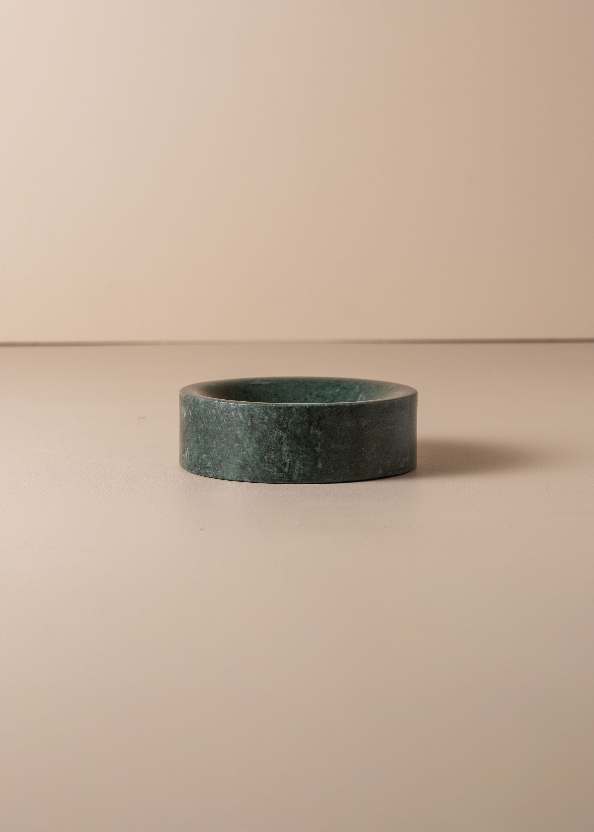 Opus Marble Dish | Green - - - Saardé - Saardé.