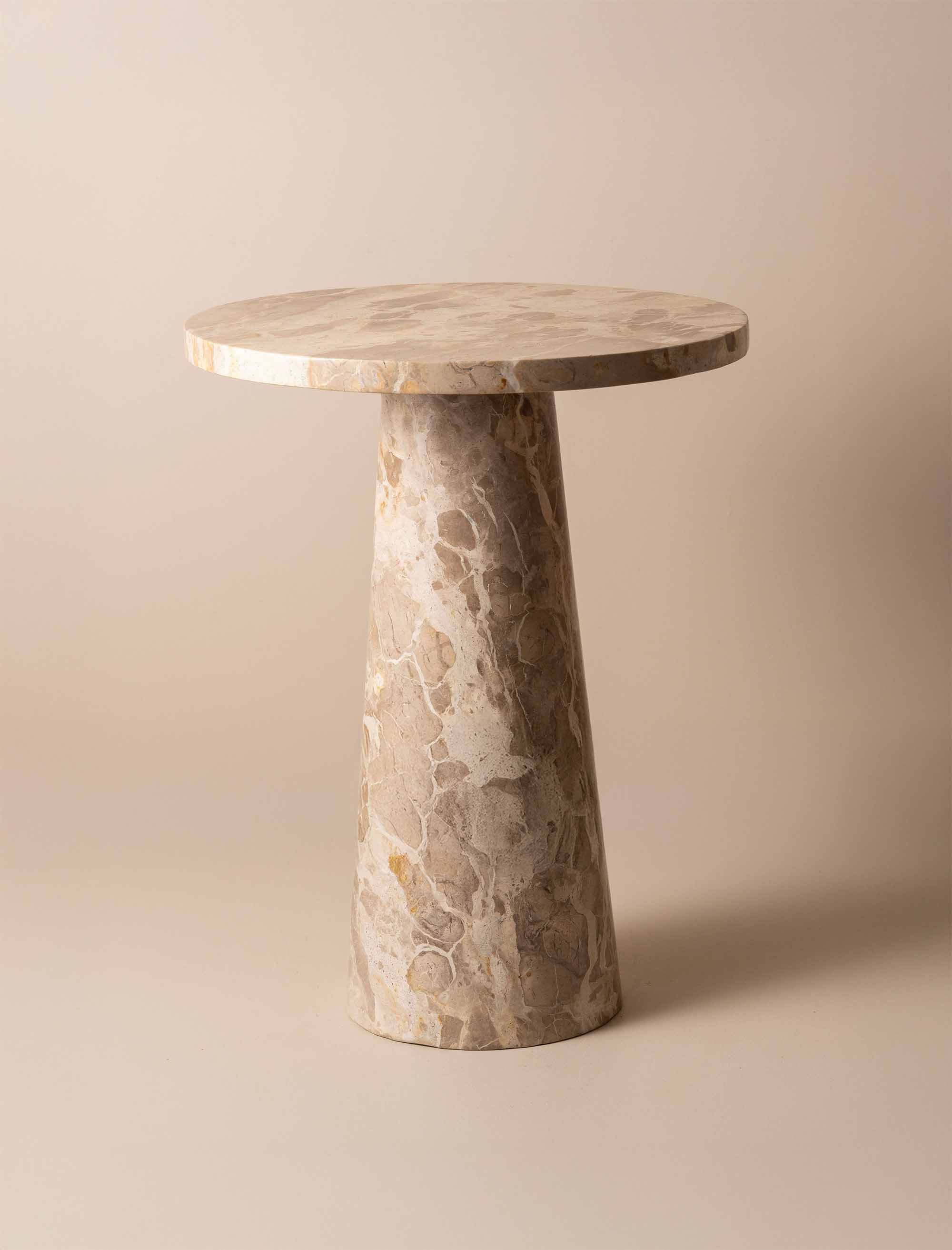 Opus Marble Side Table | Nougat - - - Saardé - Saardé.