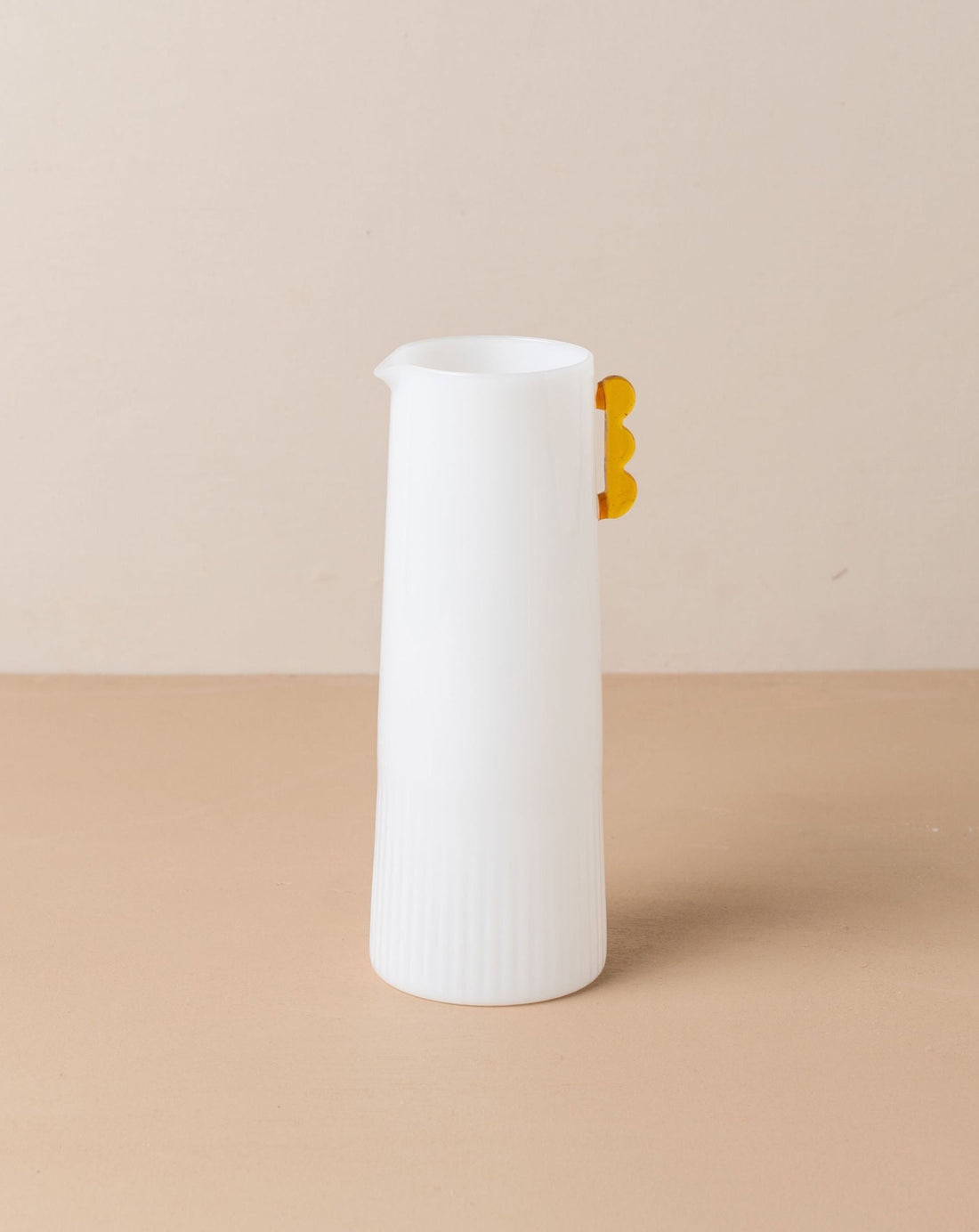 Kairos Carafe | Opaque White -  -  - Saardé - Saardé.