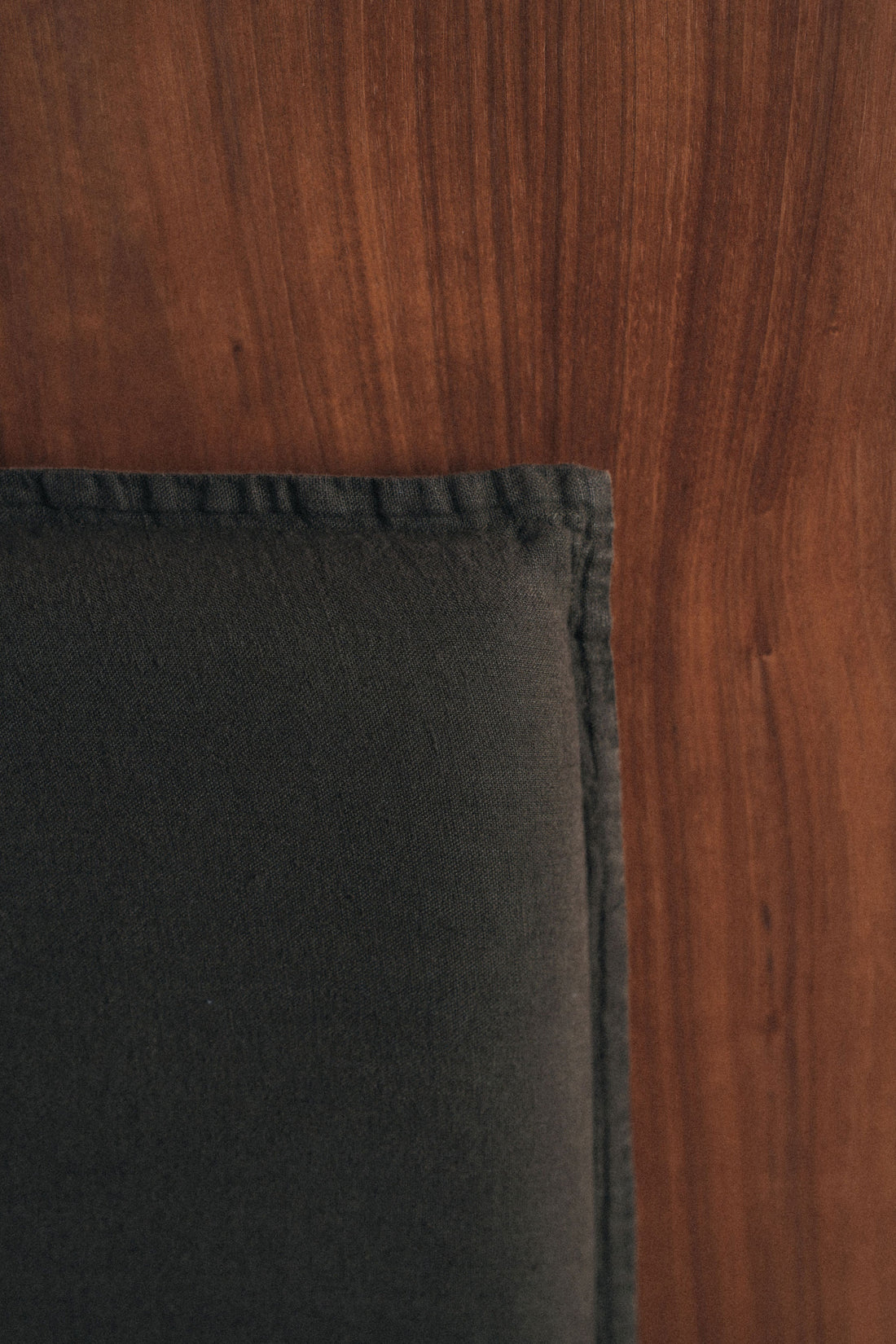 Sanctuary Linen Bed Head with Slipcover | Taupe - - - Saardé - Saardé.