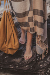 Karo Turkish Beach Towel | Black/Natural - - - Saardé - Saardé.