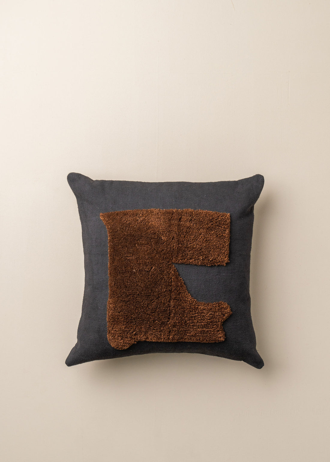 Abstract Square Cushion | Black/Chocolate - - - Saardé - Saardé.