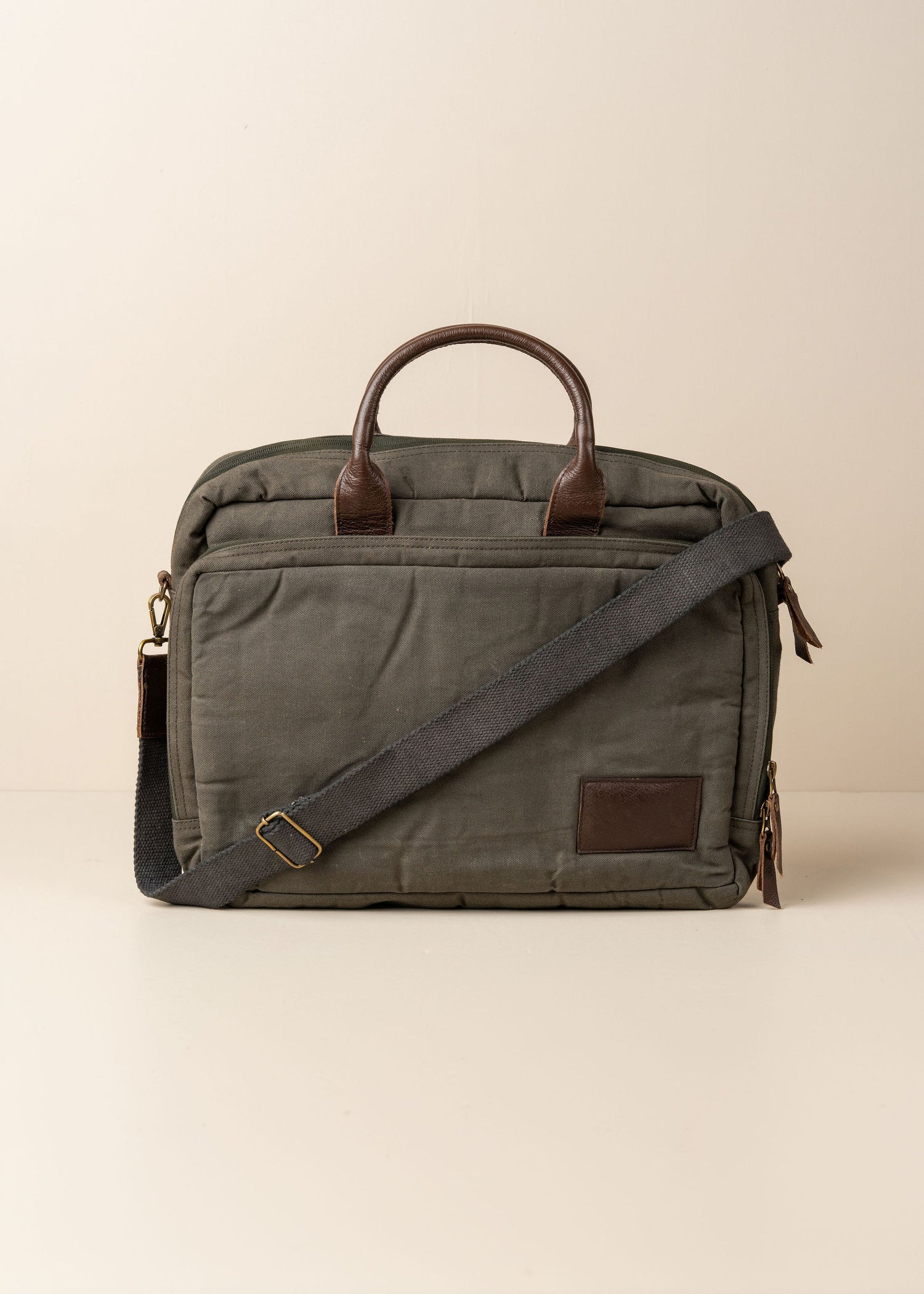 Journey Canvas Laptop Bag | Olive -  -  - Saardé - Saardé.