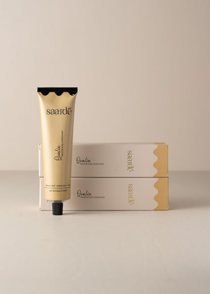 For senses: toiletry bag + moisturiser - - - Saardé - Saardé.