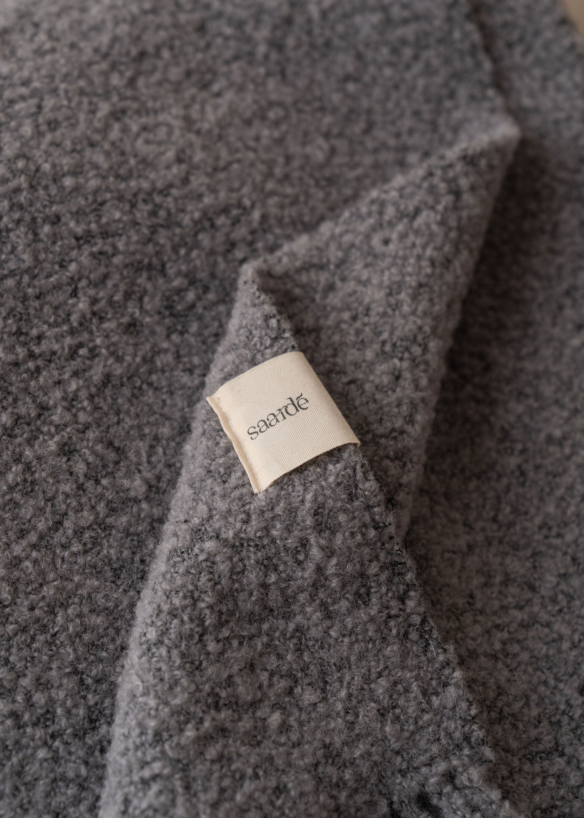 Boucle Wool Throw | Grey - - - Saardé - Saardé.