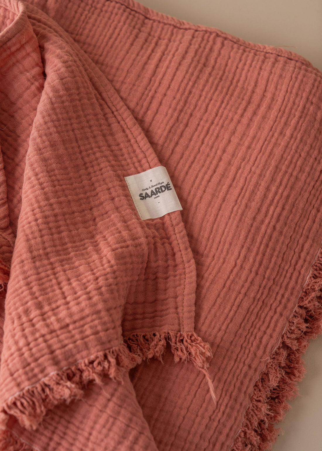 Enes Cotton Throw | Guava - - - Saardé - Saardé.