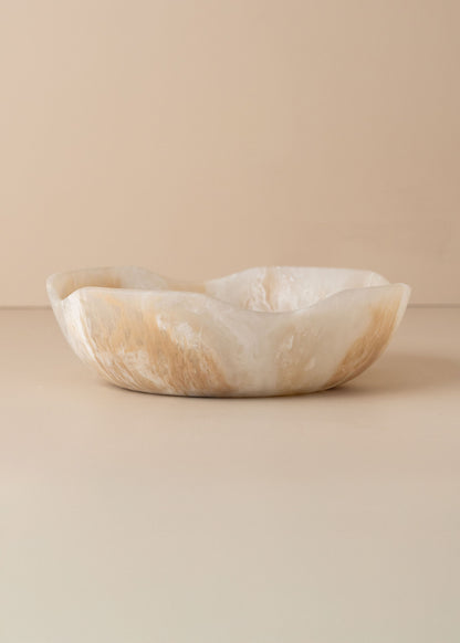 Flow Resin Salad Bowl | Shell - - - Saardé - Saardé.
