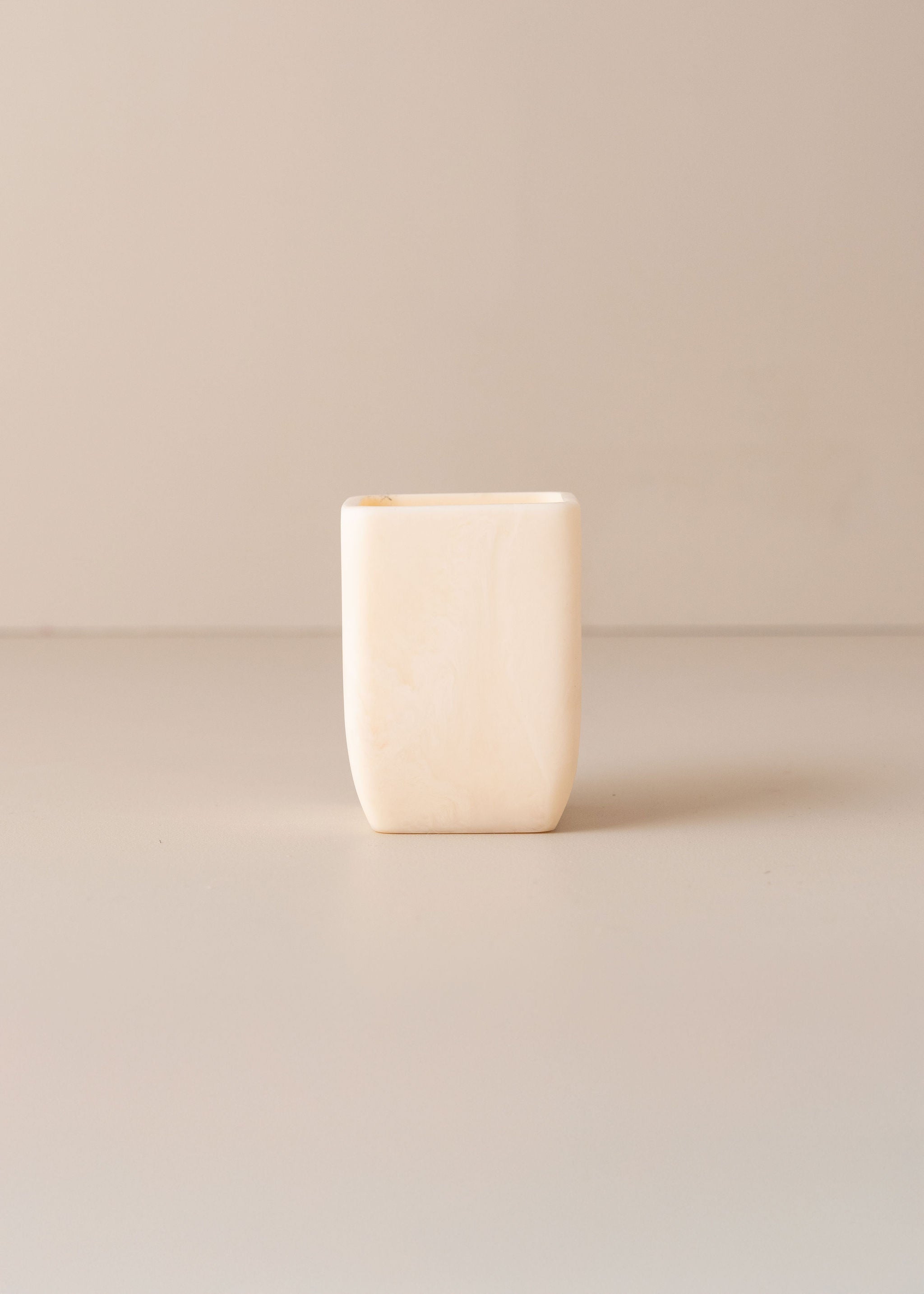 Flow Resin Toothbrush Holder | Marshmallow - - - Saardé - Saardé.