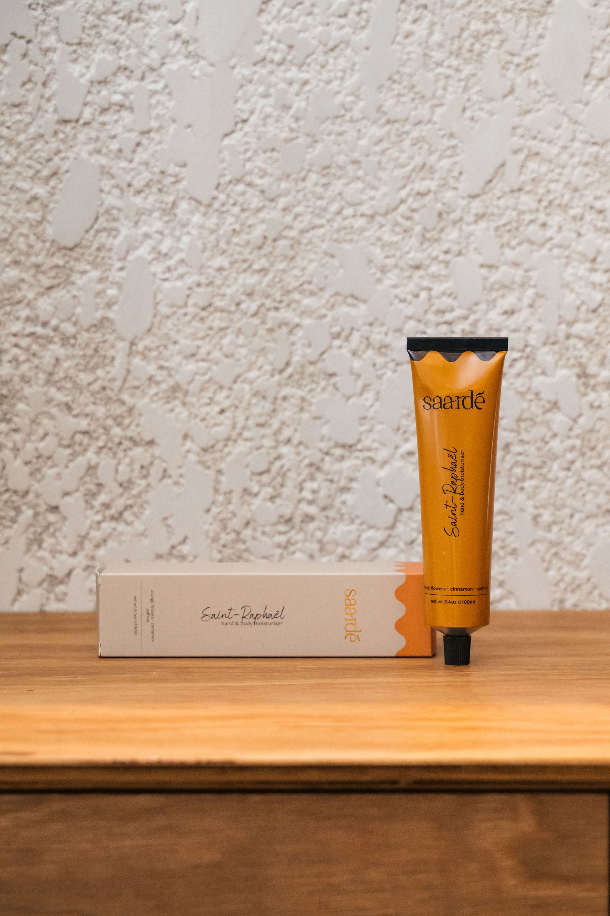 Hand and Body Moisturiser | Saint-Raphaël | 100ml