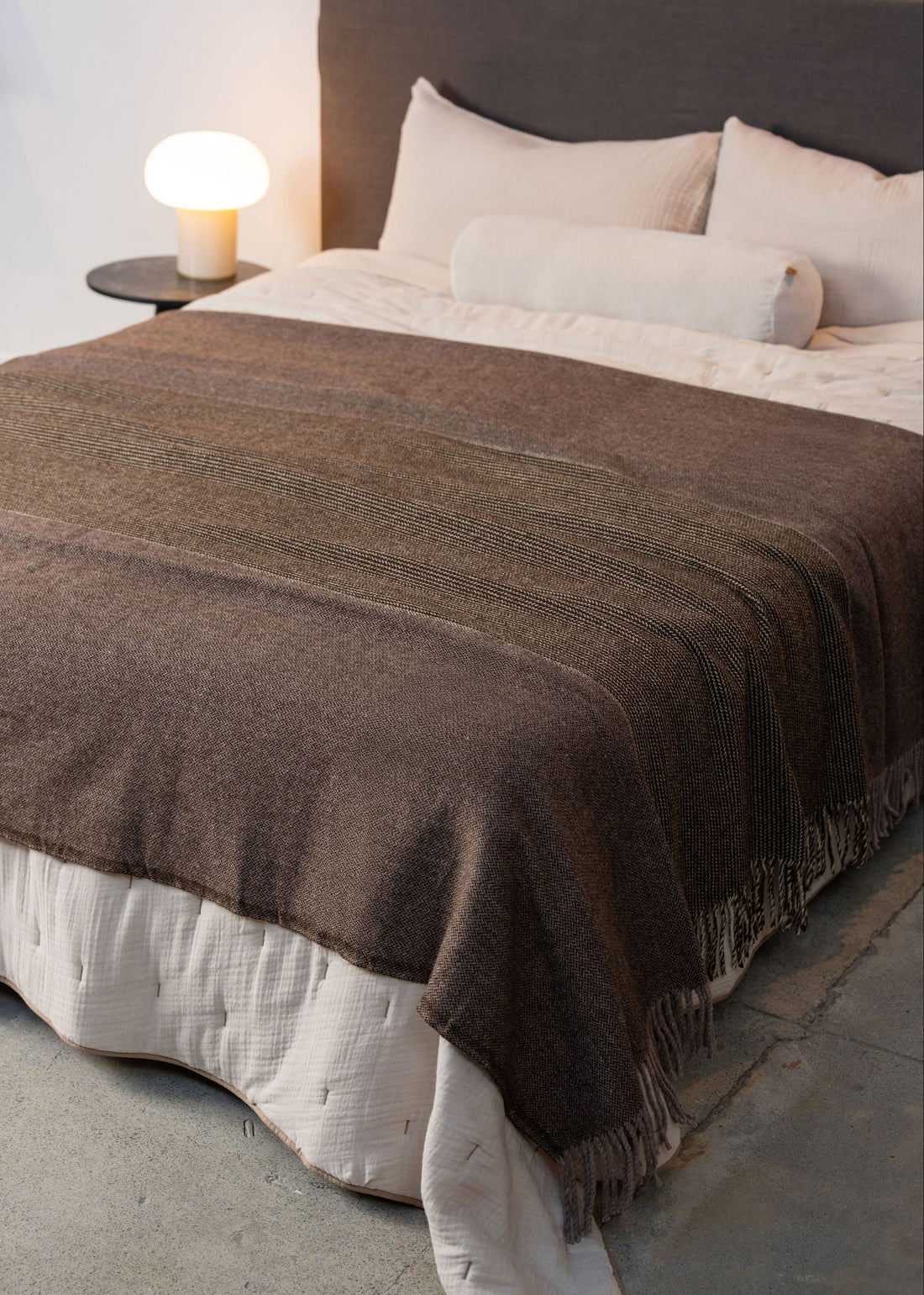 Zêzere Wool Bed Cover | Brown - - - Saardé - Saardé.