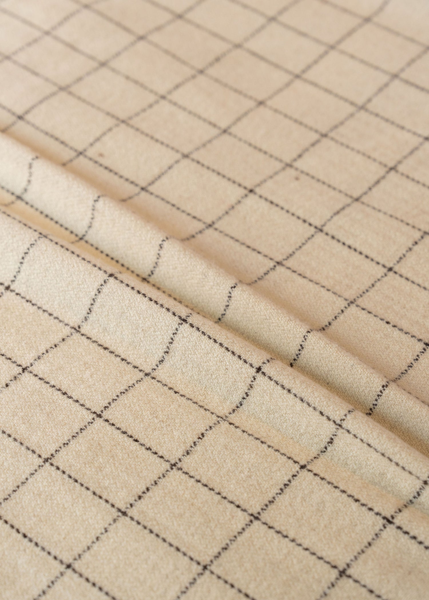 Grid Wool Throw &amp; Bed Cover - - - Saardé - Saardé.