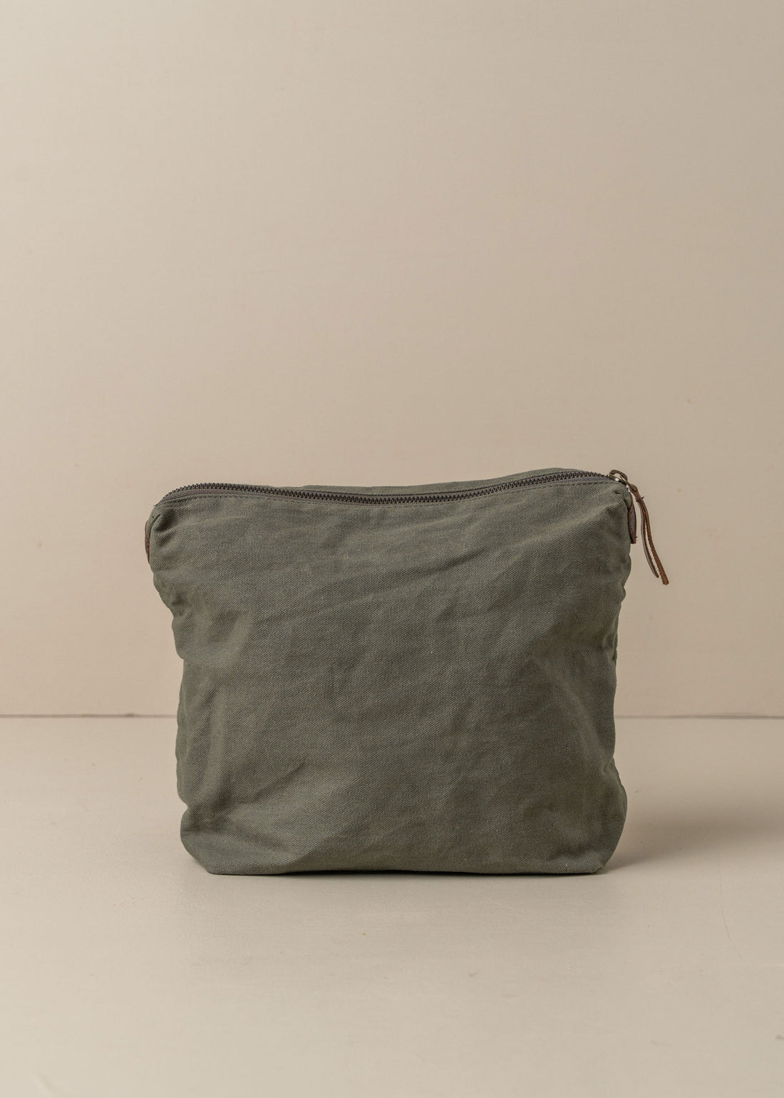 Journey Makeup Canvas Bag | Olive -  -  - Saardé - Saardé.