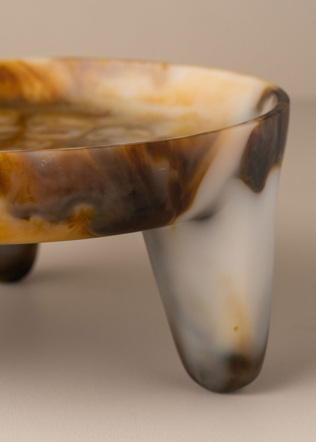 Flow Resin Structured Fruit Bowl | Iced Coffee - - - Saardé - Saardé.
