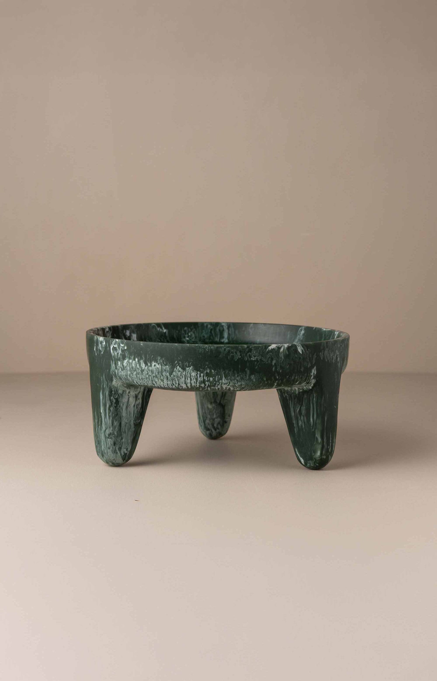 Flow Resin Structured Fruit Bowl | Dark Jade - - - Saardé - Saardé.