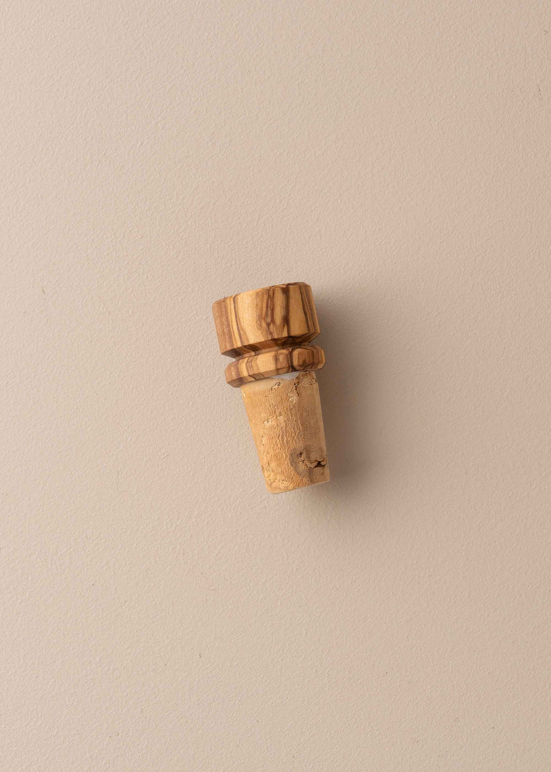 Olive Wood | Bottle Stopper - - - Saardé - Saardé.