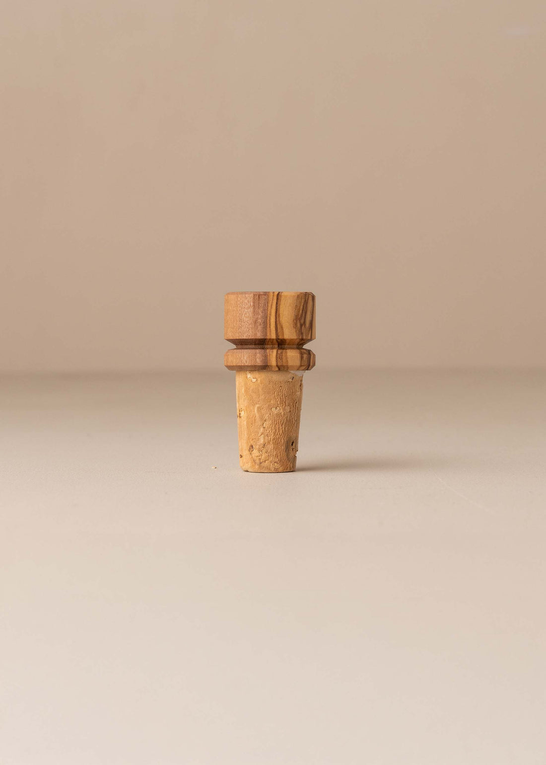 Olive Wood | Bottle Stopper - - - Saardé - Saardé.