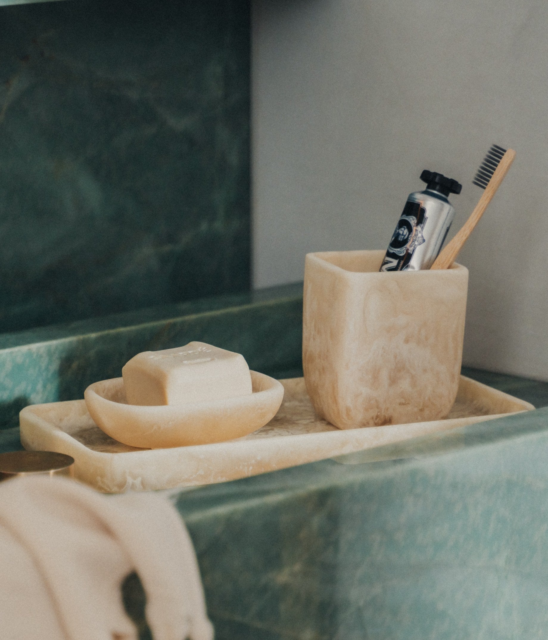 Flow Resin Bathroom Caddy/Tray | Peach Blush -  -  - Saardé - Saardé.