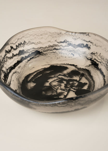 Flow Resin Salad Bowl | Smoke - - - Saardé - Saardé.