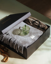 For home: coffee cup + wool throw - - - Saardé - Saardé.