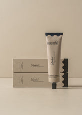 For senses: toiletry bag + moisturiser - - - Saardé - Saardé.