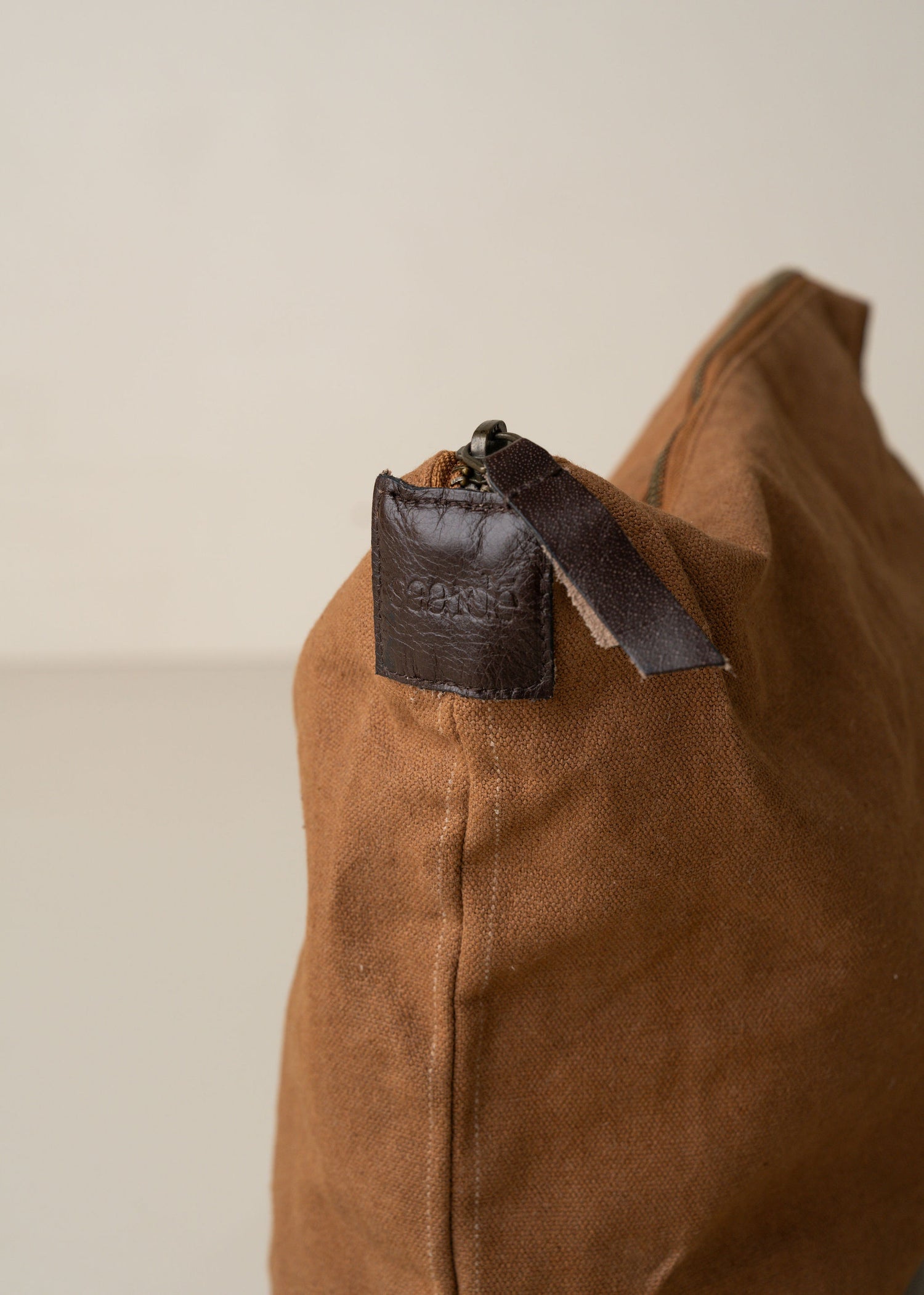 Journey Makeup Canvas Bag | Cinnamon - - - Saardé - Saardé.