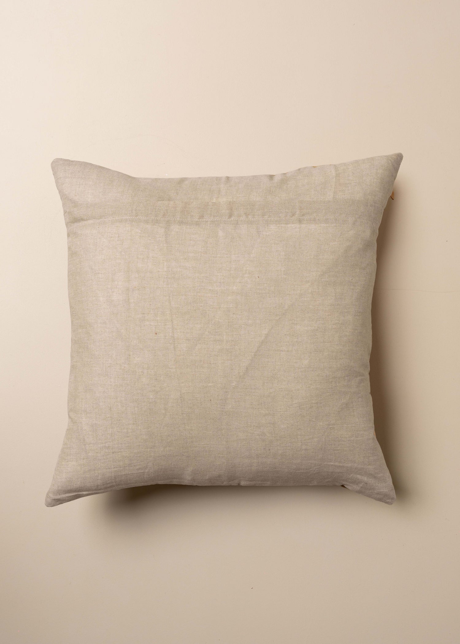 Linen/Velvet Cushion | Burgundy - - - Saardé - Saardé.