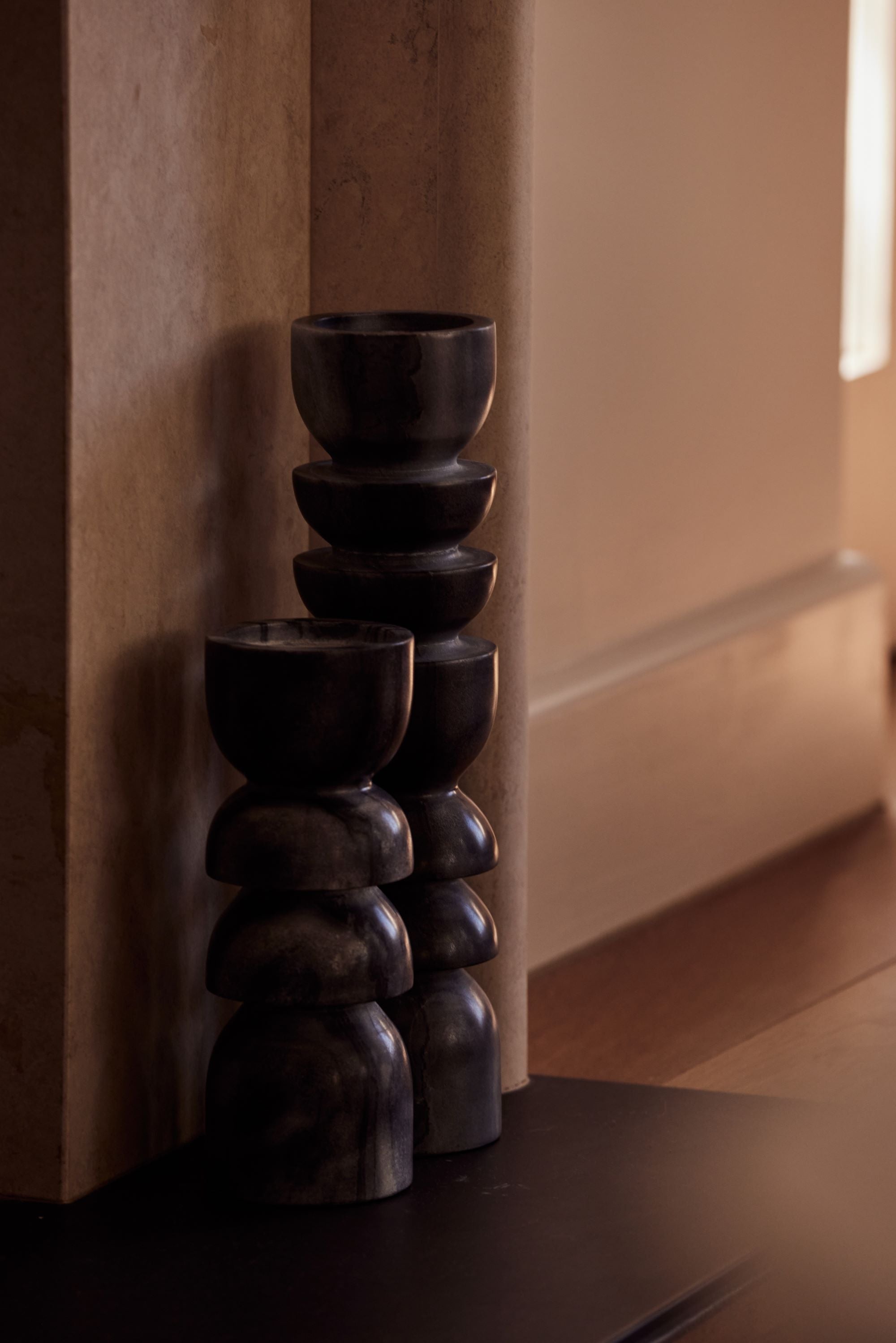 Alev Marble Candle Holder | Black -  -  - Saardé - Saardé.