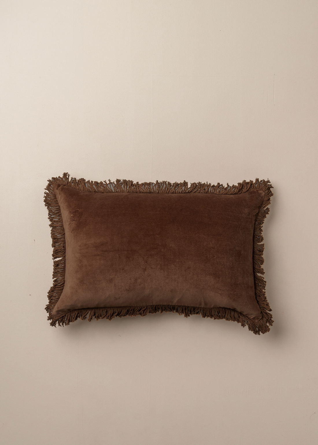 Velvet Fringed Cushion | Chocolate - Lumbar - Lumbar - Saardé - Saardé.