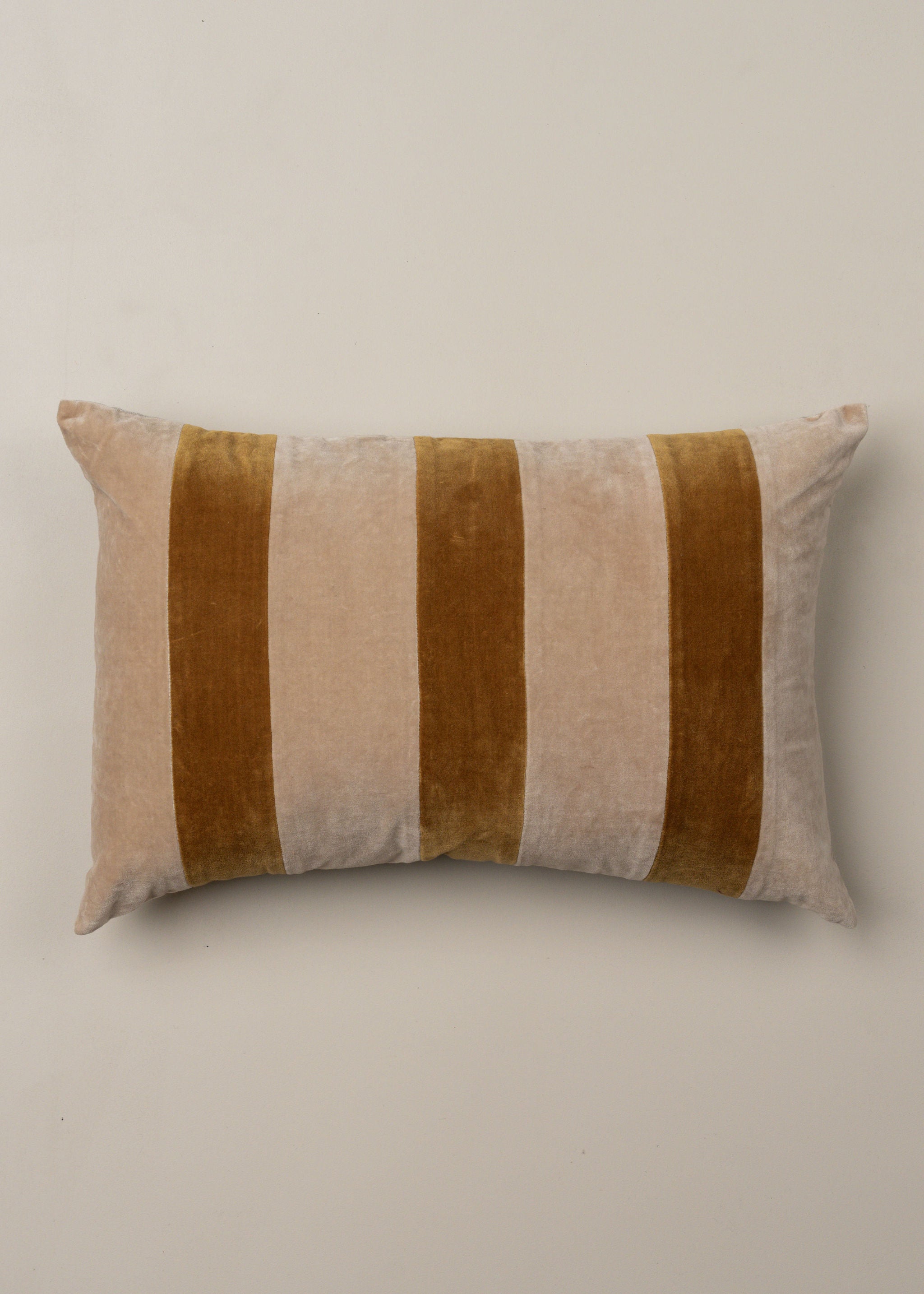 Velvet Cushion | Striped - Lumbar - Lumbar - Saardé - Saardé.