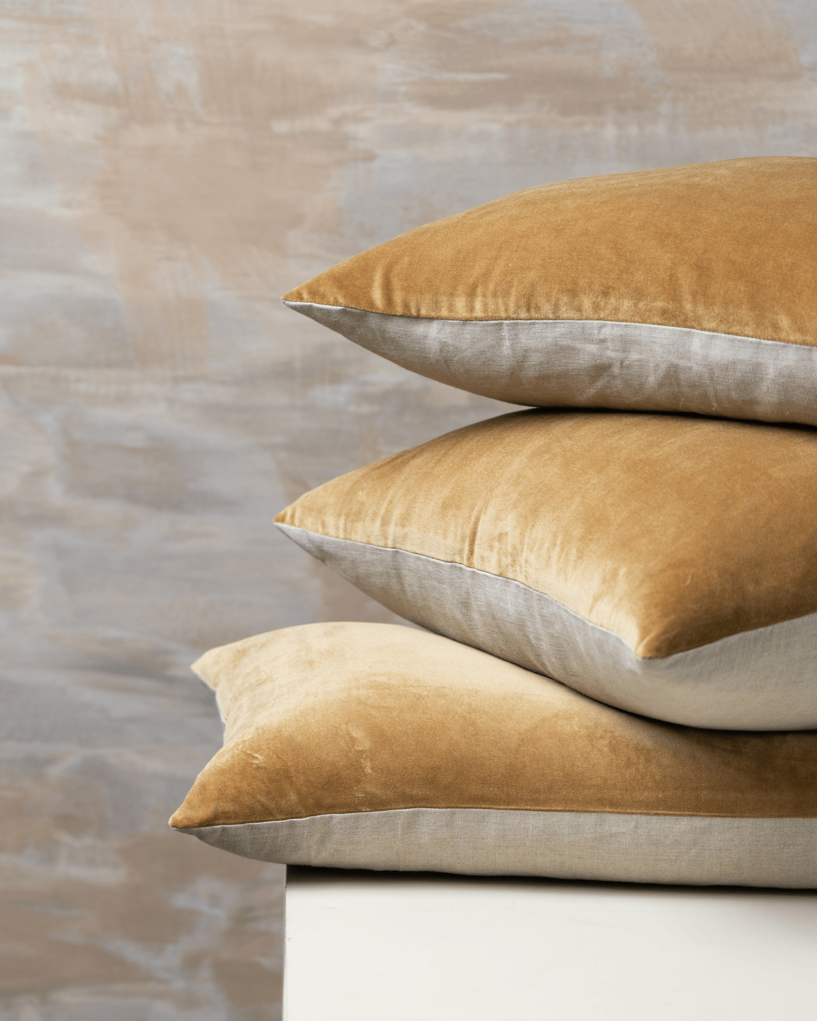 Linen/Velvet Bolster Cushion | Nutmeg -  -  - Saardé - Saardé.