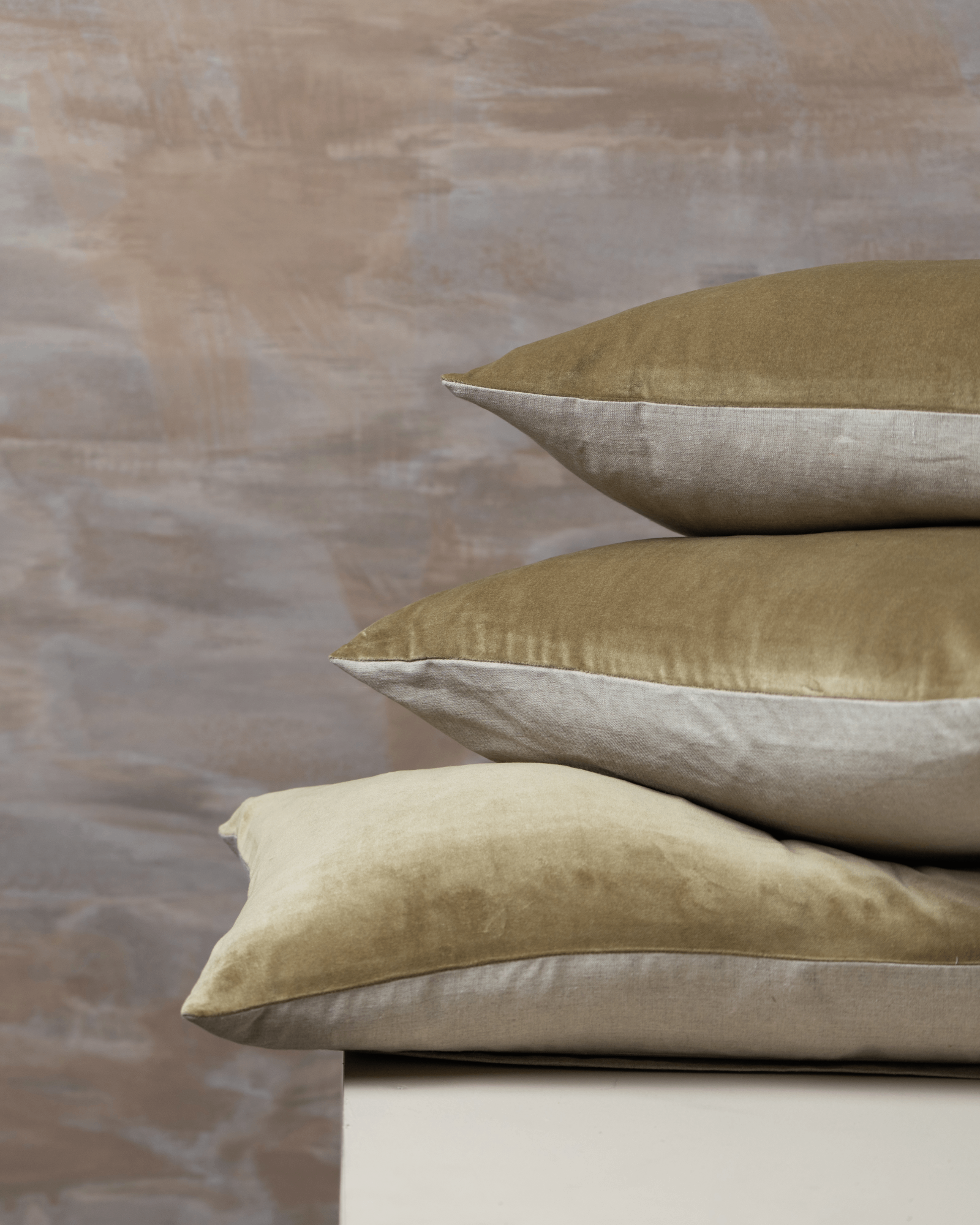 Linen/Velvet Cushion Range | Olive -  -  - Saardé - Saardé.