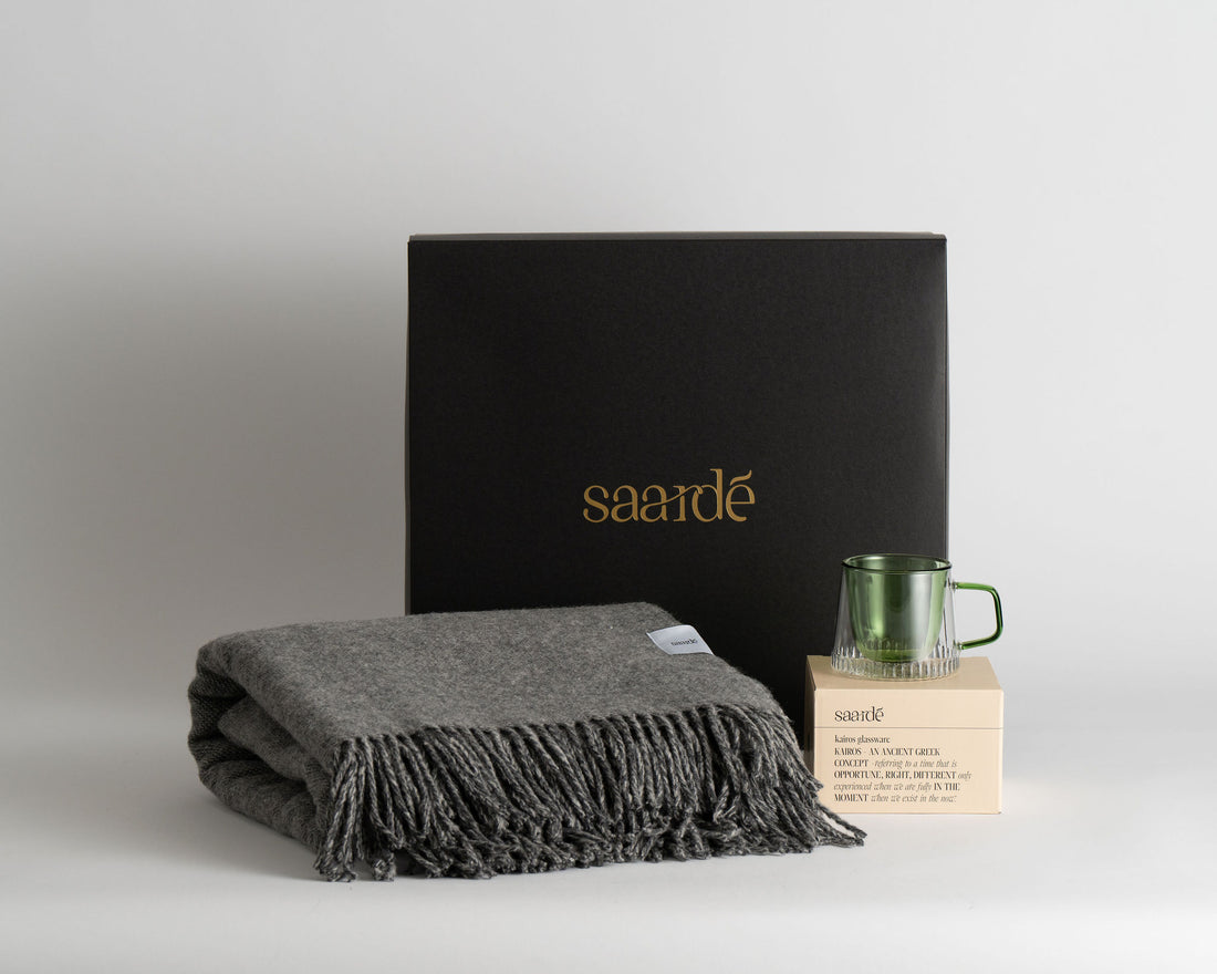 For home: coffee cup + wool throw - Merino + Coffee Cup - Merino + Coffee Cup - Saardé - Saardé.