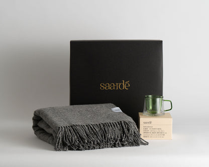 For home: coffee cup + wool throw - Merino + Coffee Cup - Merino + Coffee Cup - Saardé - Saardé.