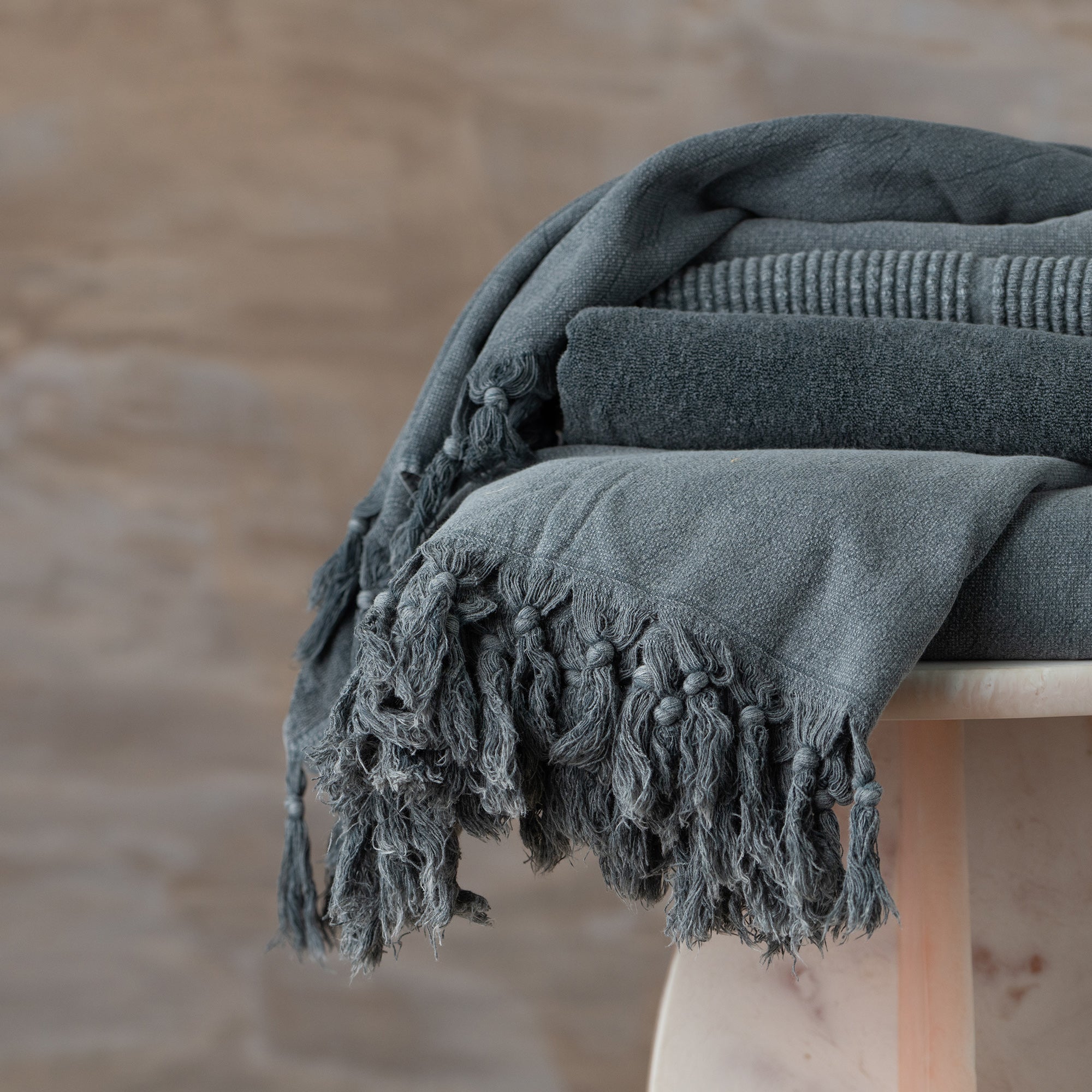 Vintage Wash Towel Collection | Charcoal -  -  - Saardé - Saardé.