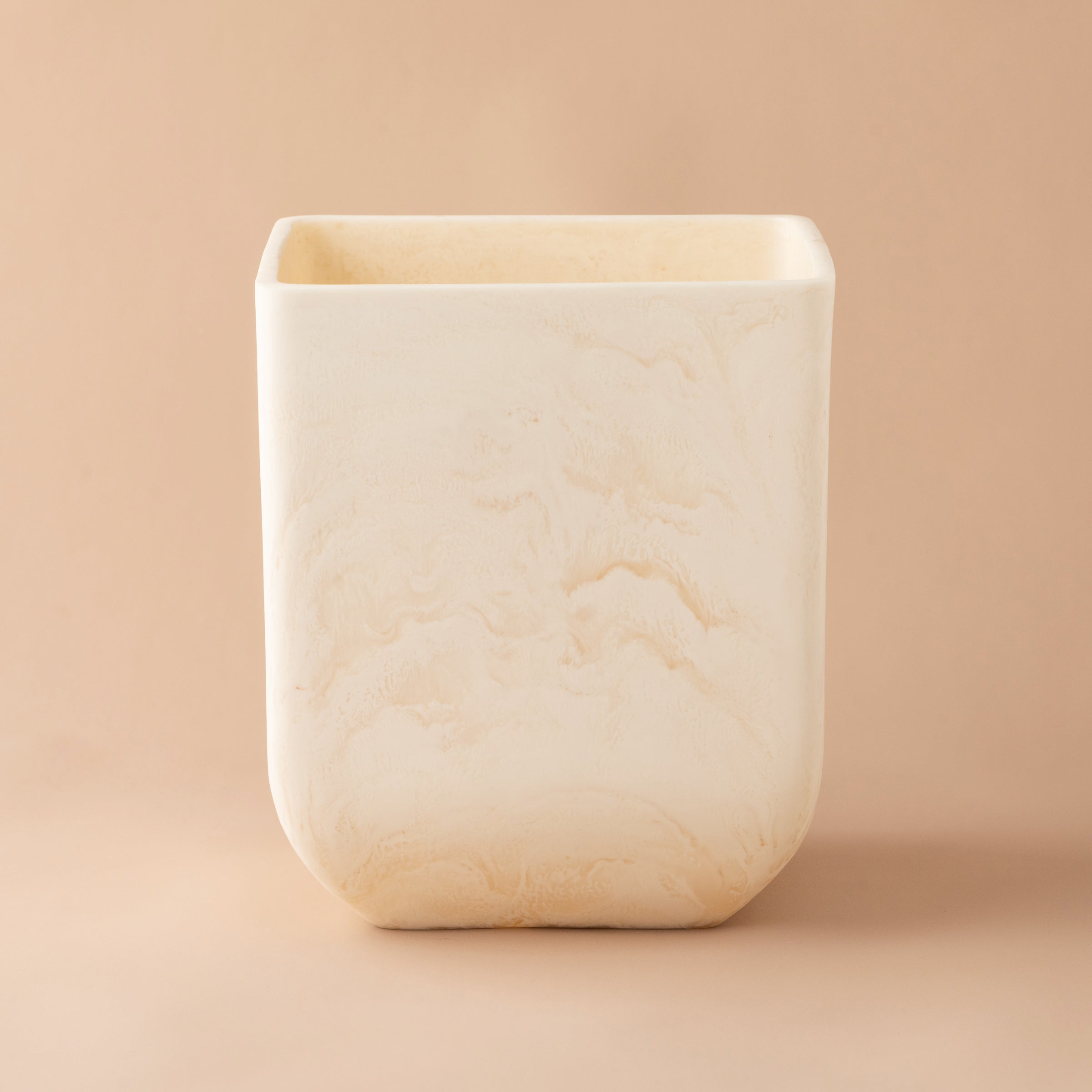 Flow Resin Bin/Planter | Marshmallow -  -  - Saardé - Saardé.