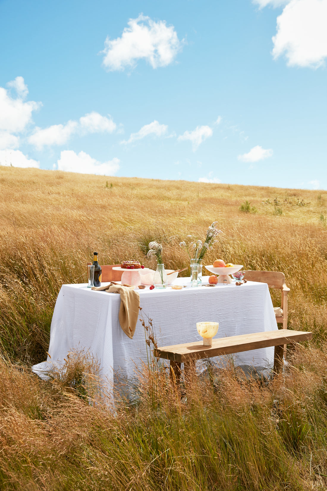 Enes Tablecloth | White -  -  - Saardé - Saardé.